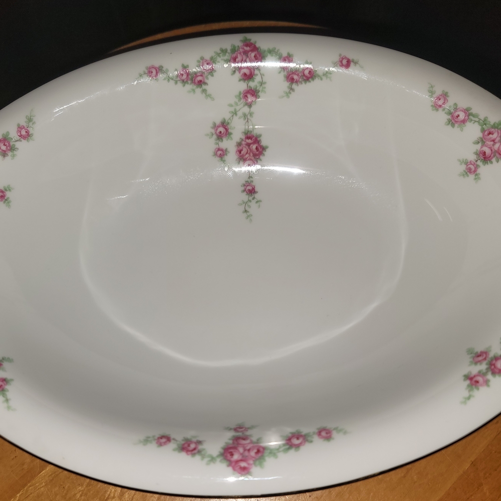 Heinrich H & C Selb Bavaria Oval Vegetable Bowl 10.25 Inch